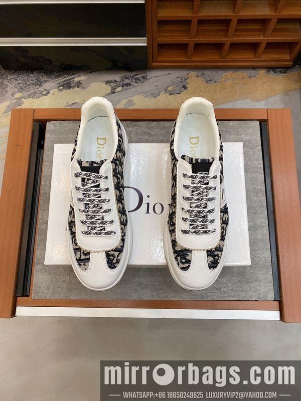 Dior Shoes mnm0123