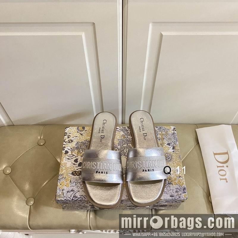 Dior Shoes sz35-40 Y0301