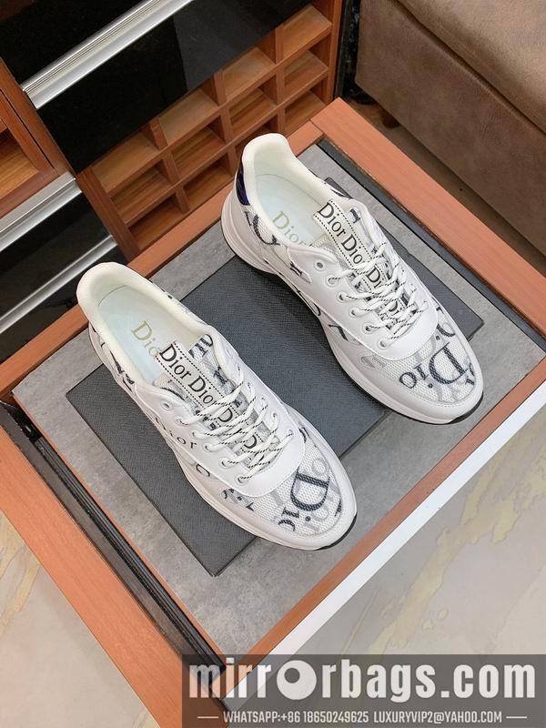 Dior Shoes mnm0108