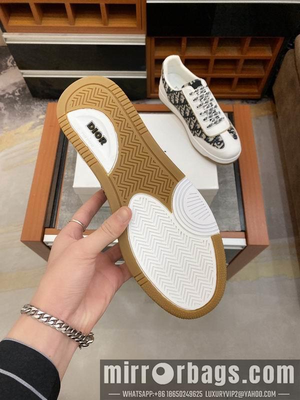 Dior Shoes mnm0123