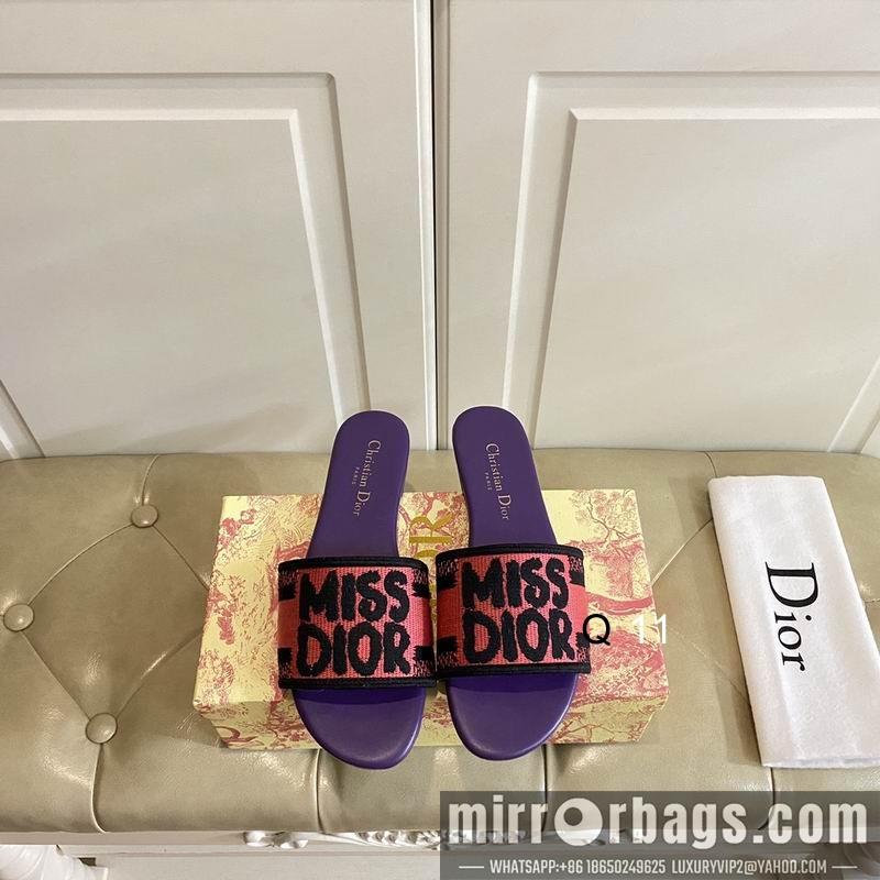 Dior Shoes sz35-40 Y0801