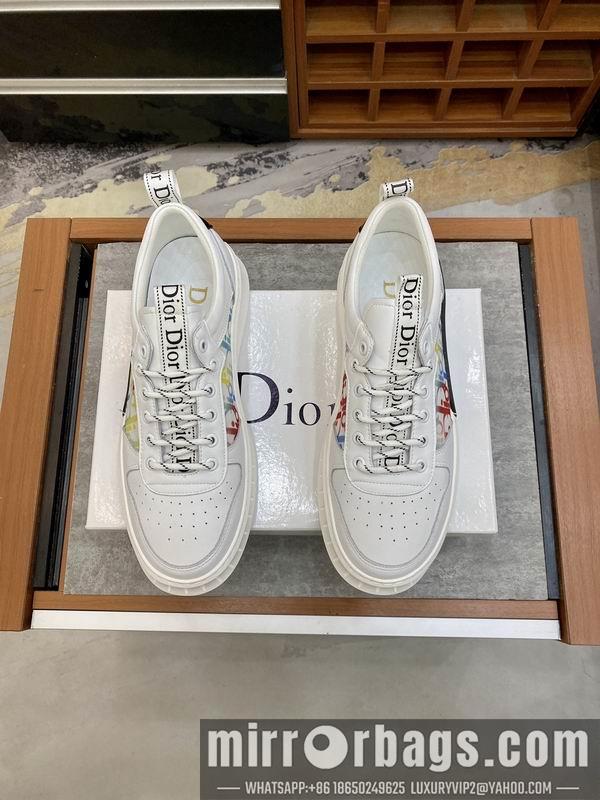 Dior Shoes mnm0110