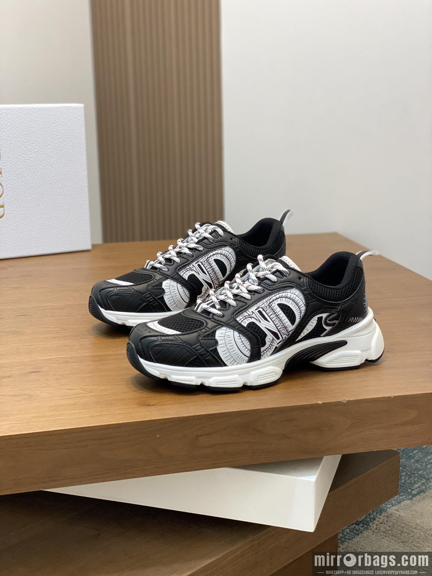 Dior Shoes sz39-45 h1008