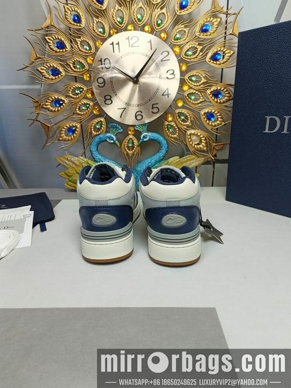 Dior Shoes mnm0107
