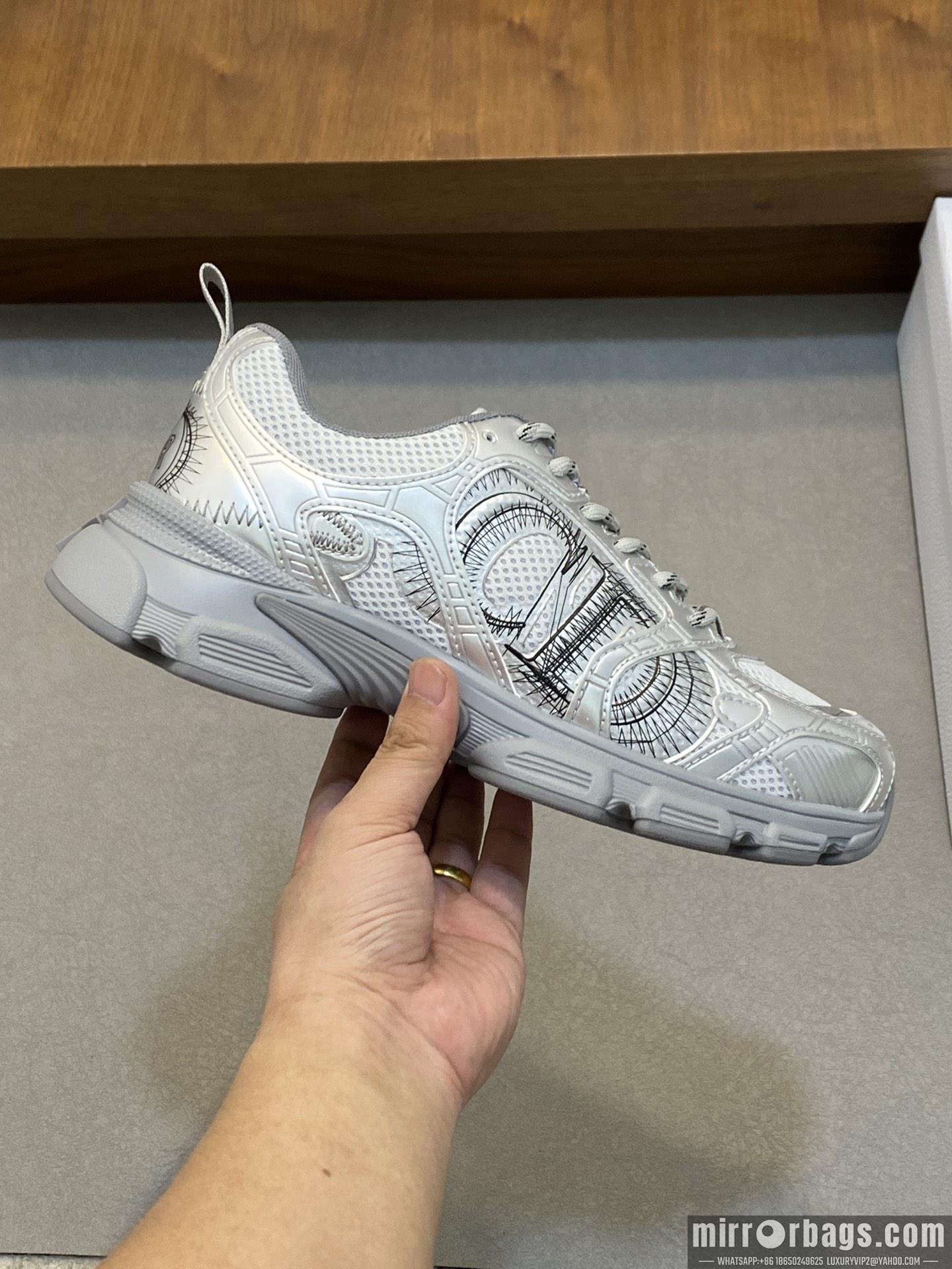 Dior Shoes sz39-45 h1008