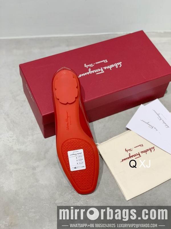 Ferragamo Shoes Ferragamo sz35-40 XJ0107