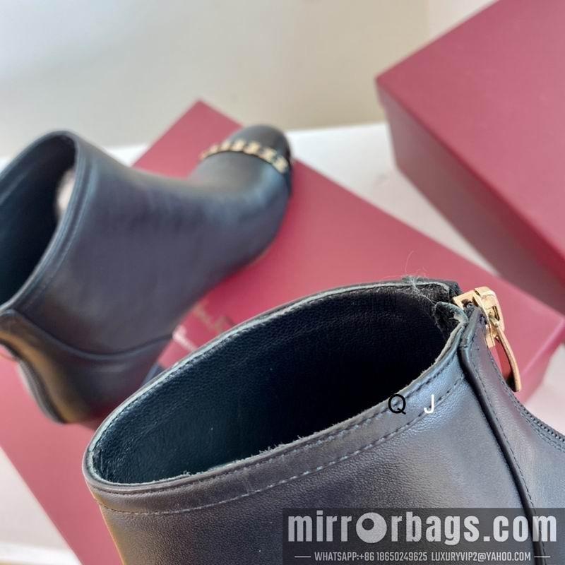 Ferragamo Shoes Ferragamo colour sz35-40 XJ0902