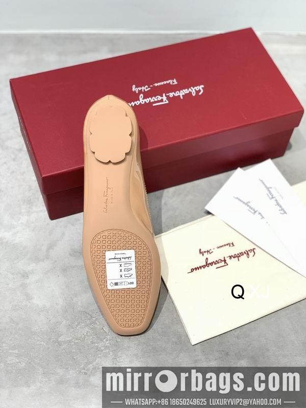 Ferragamo Shoes Ferragamo sz35-40 XJ0107