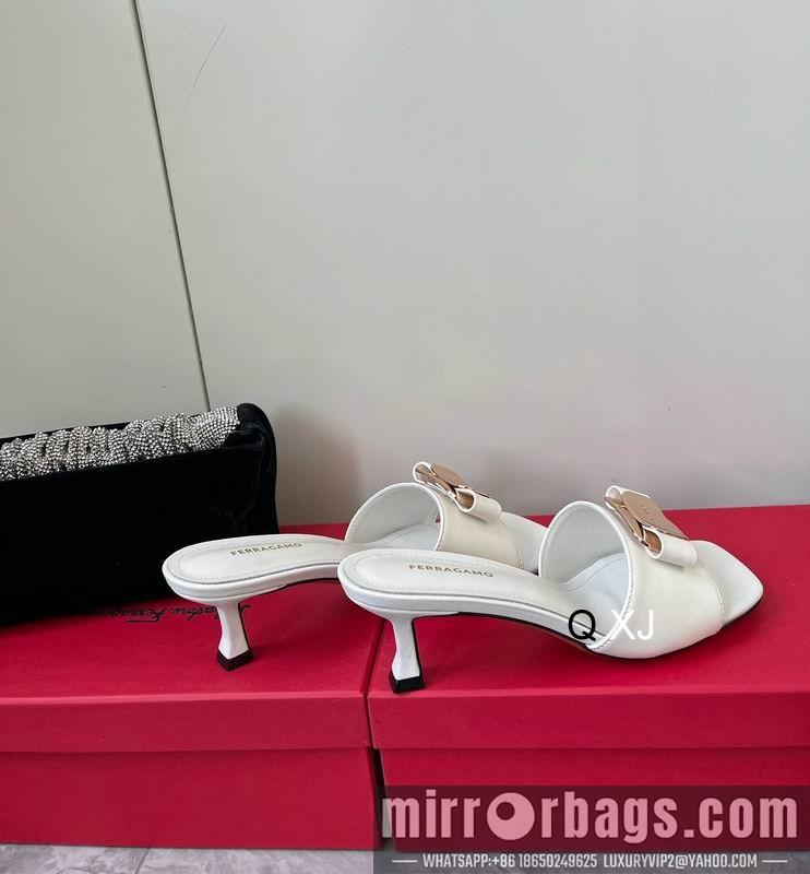 Ferragamo Shoes Ferragamo sz35-40 XJ0401