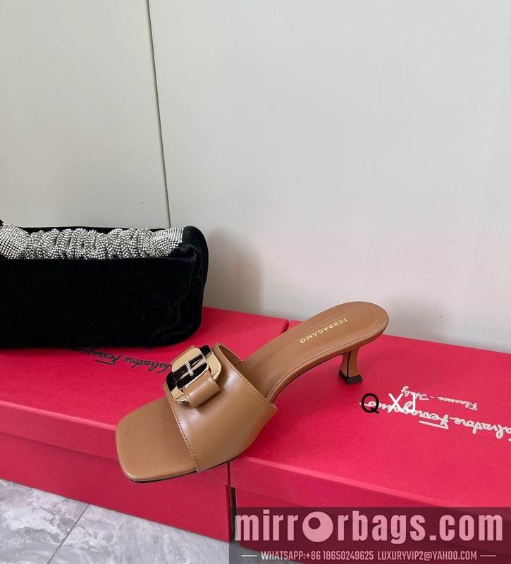 Ferragamo Shoes Ferragamo sz35-40 XJ0401