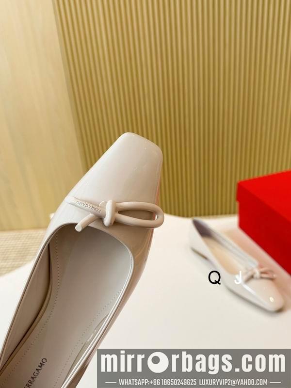 Ferragamo Shoes Ferragamo sz35-40 XJ0705