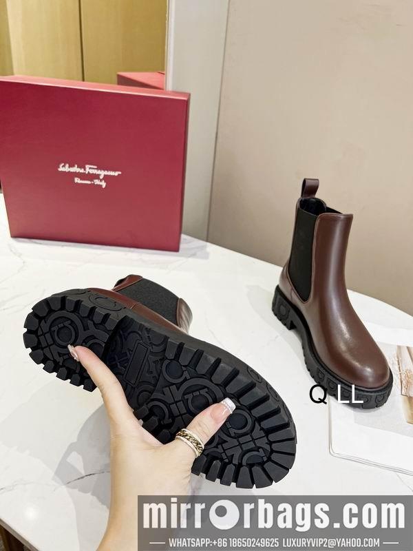 Ferragamo Shoes Ferragamo colour sz35-40 LL0802