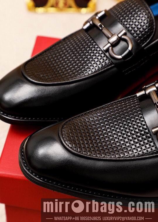 Ferragamo Shoes Ferragamo sz38-45 mnh0330