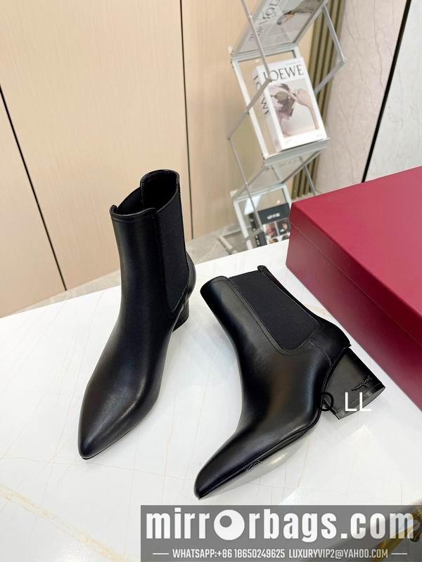 Ferragamo Shoes Ferragamo colour sz35-40 LL0801