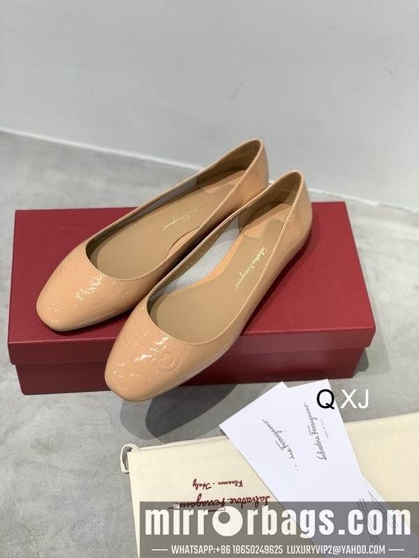 Ferragamo Shoes Ferragamo sz35-40 XJ0107