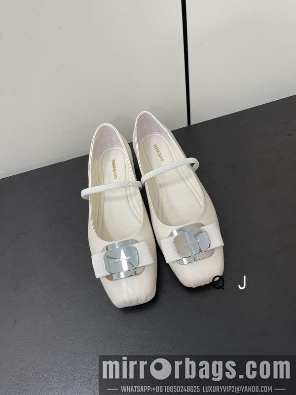 Ferragamo Shoes Ferragamo sz35-40 XJ0902