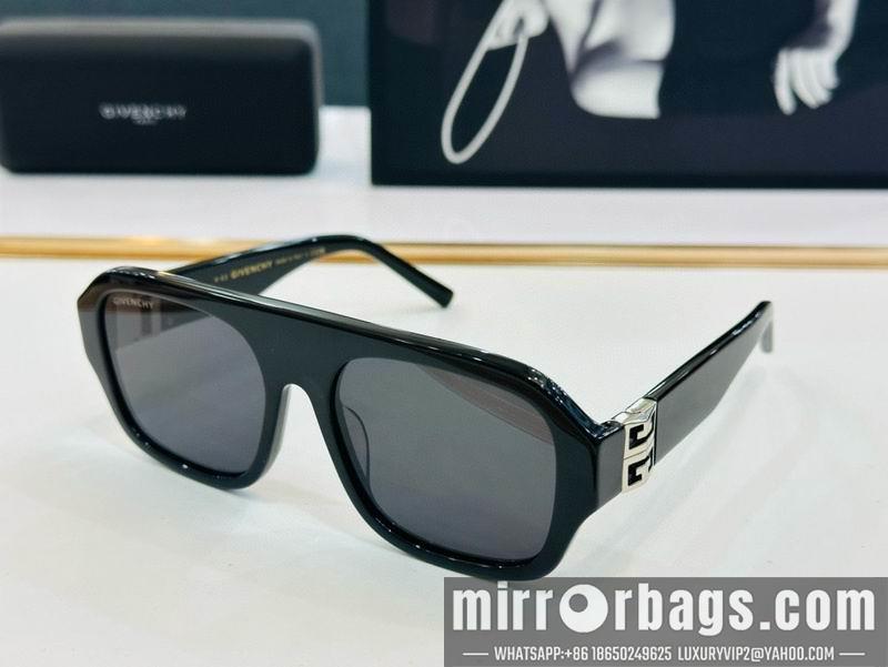 Givenchy Glasses smx15