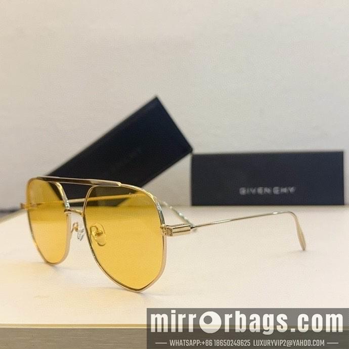 Givenchy Glasses smx19