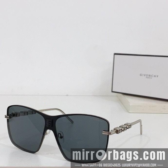 Givenchy Glasses smx21