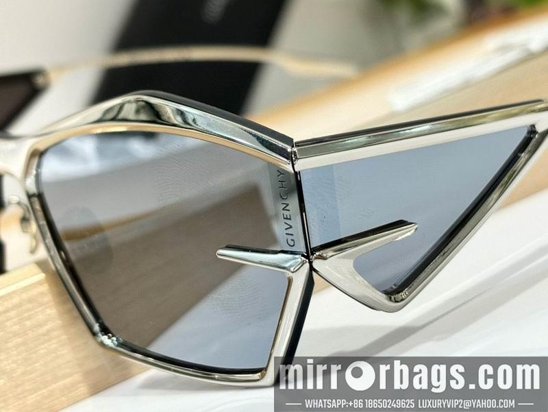 Givenchy Glasses smx13