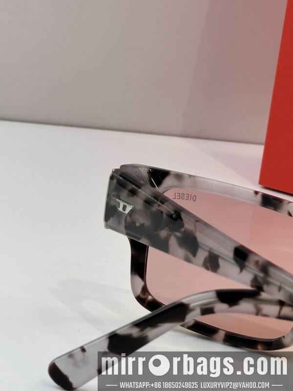 Diecet Glasses 03smh02
