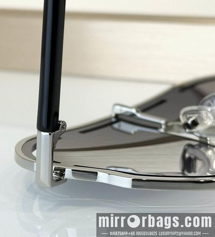 Linda Glasses 03smh05
