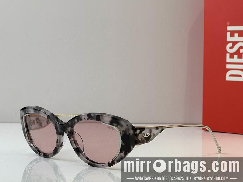 Diecet Glasses 03smh04