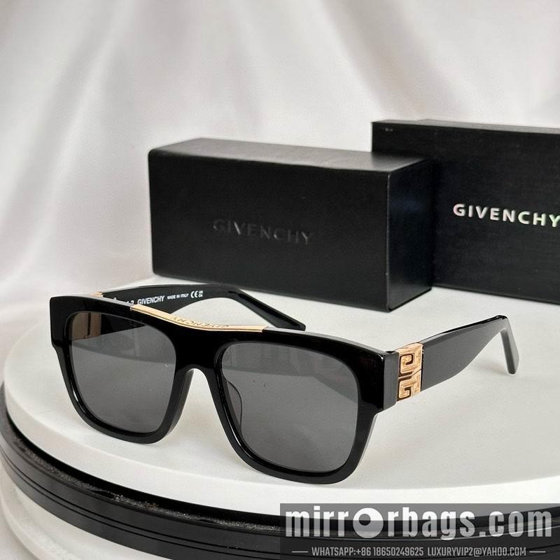Givenchy Glasses smx18
