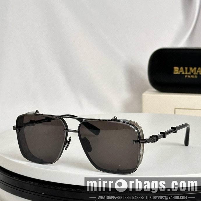 Balmain Glasses smx30