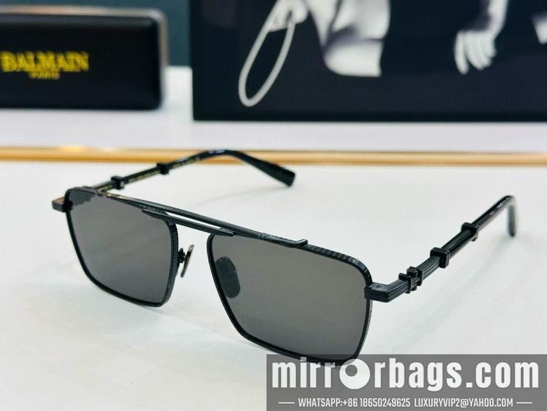 Balmain Glasses smx37