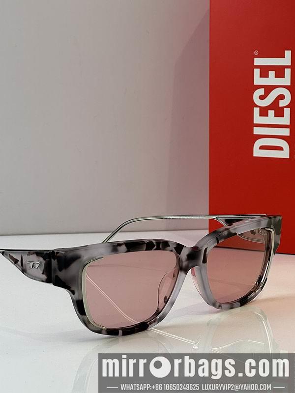 Diecet Glasses 03smh03