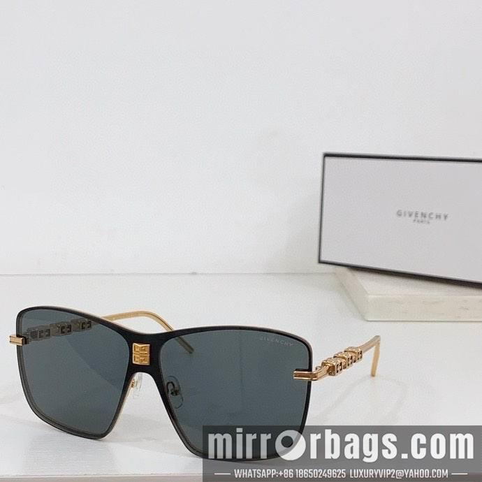 Givenchy Glasses smx21