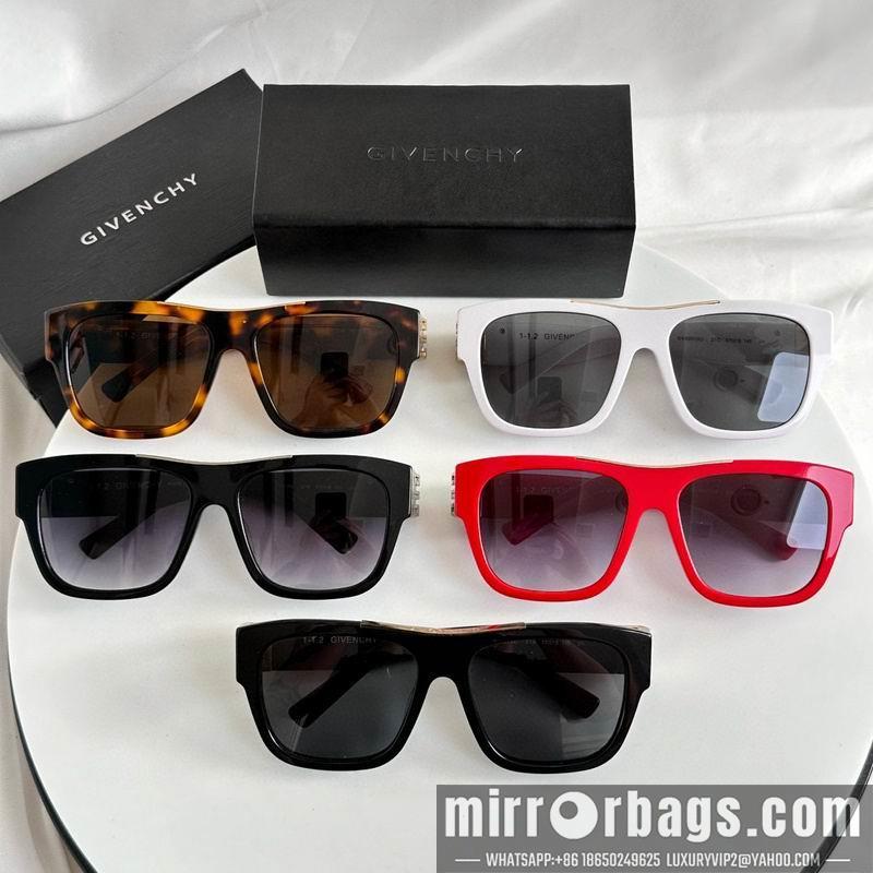 Givenchy Glasses smx18