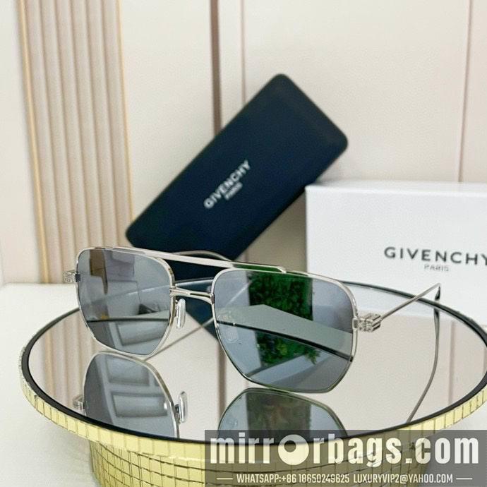 Givenchy Glasses smx11