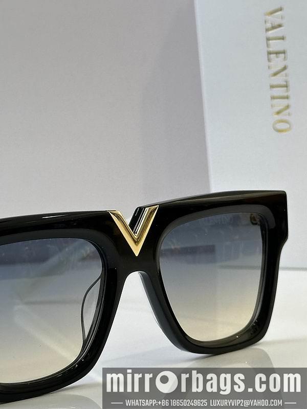 Valentino Glasses 03smh19
