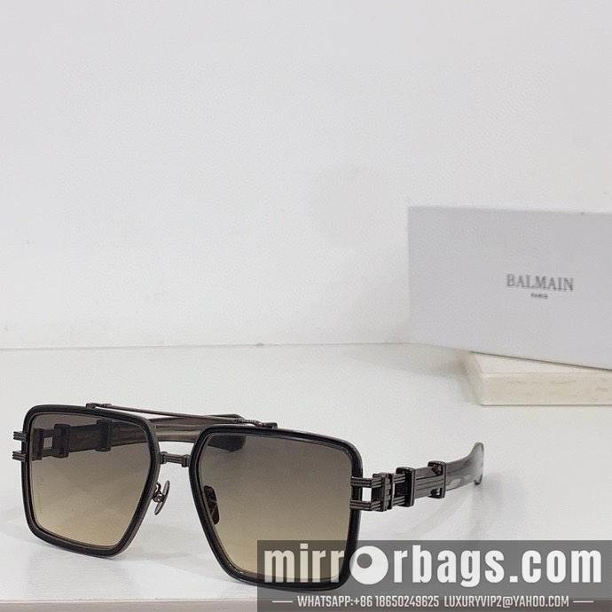 Balmain Glasses smx56