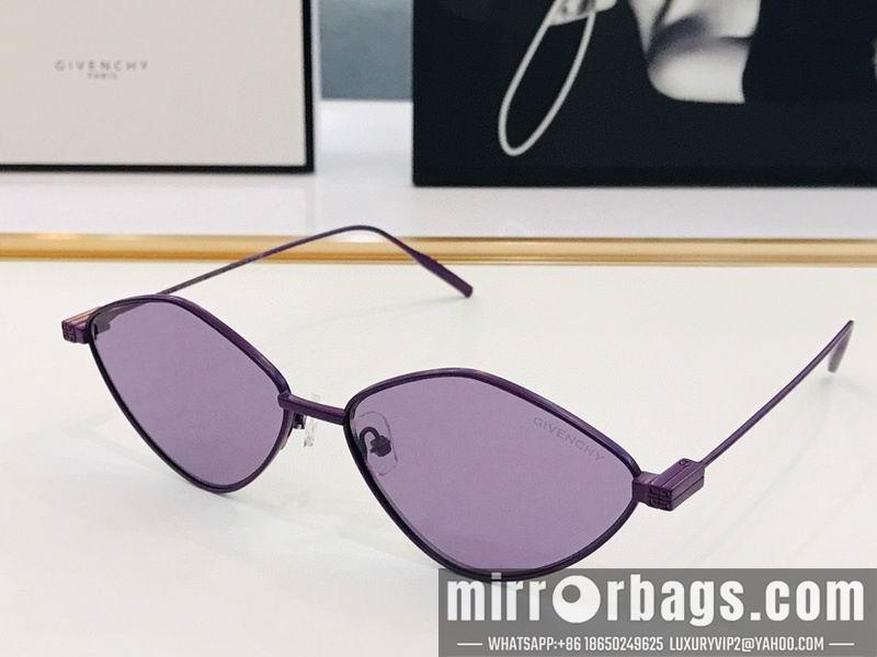 Givenchy Glasses smx09