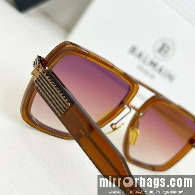 Balmain Glasses smx52