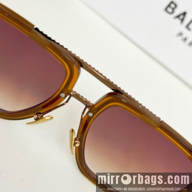 Balmain Glasses smx52