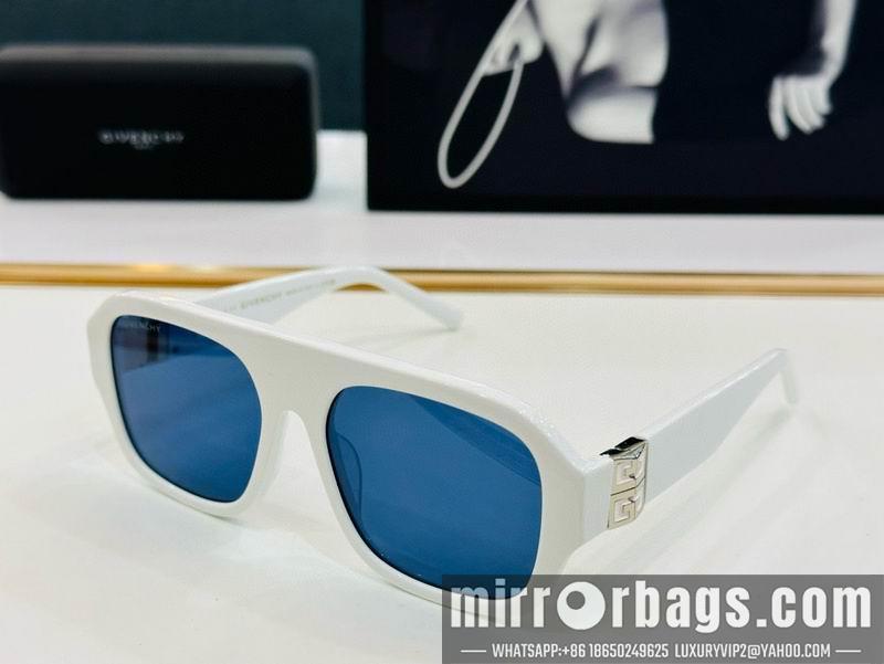 Givenchy Glasses smx15