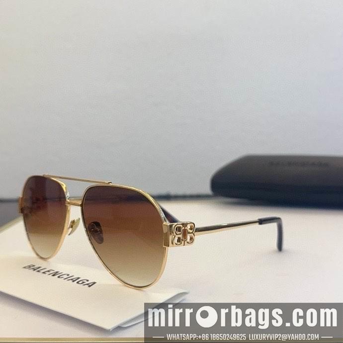 Givenchy Glasses smx26