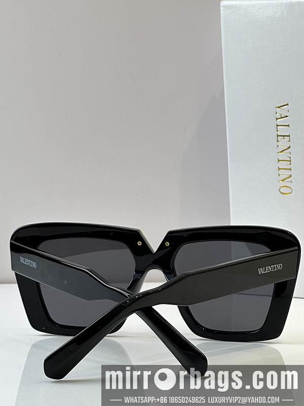 Valentino Glasses 03smh21
