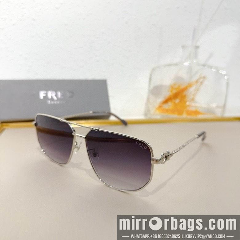 Fred Glasses 010302