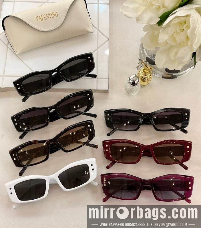 Valentino Glasses 010301