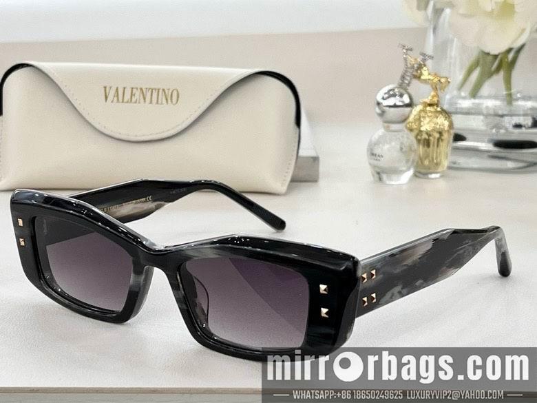 Valentino Glasses 010301