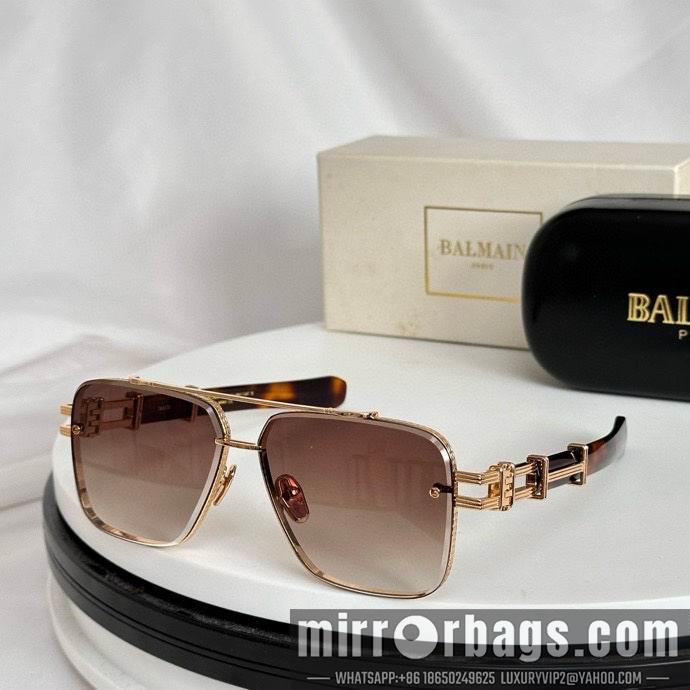 Balmain Glasses smx40