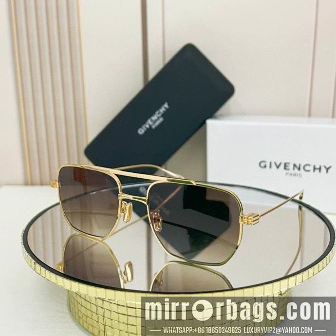 Givenchy Glasses smx11