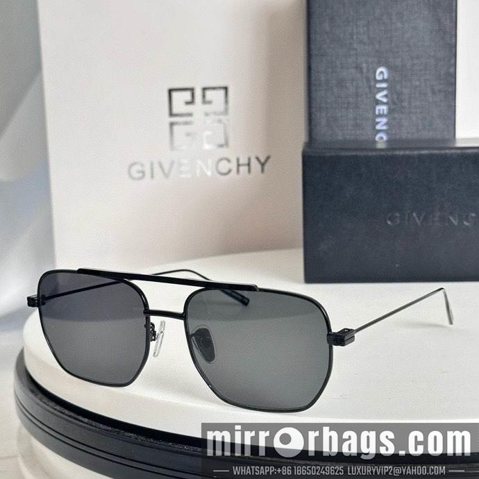 Givenchy Glasses smx24