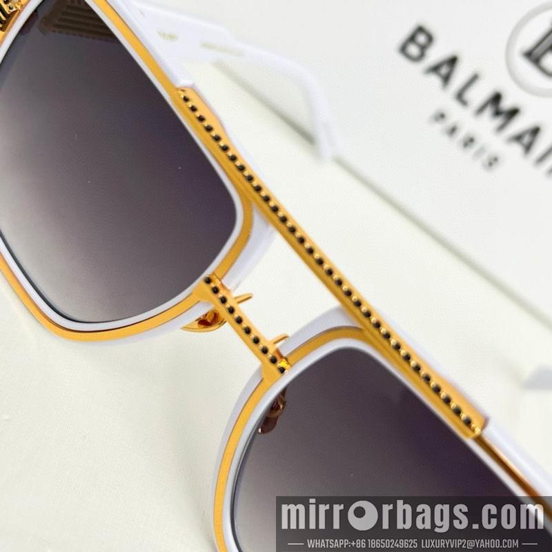 Balmain Glasses smx52
