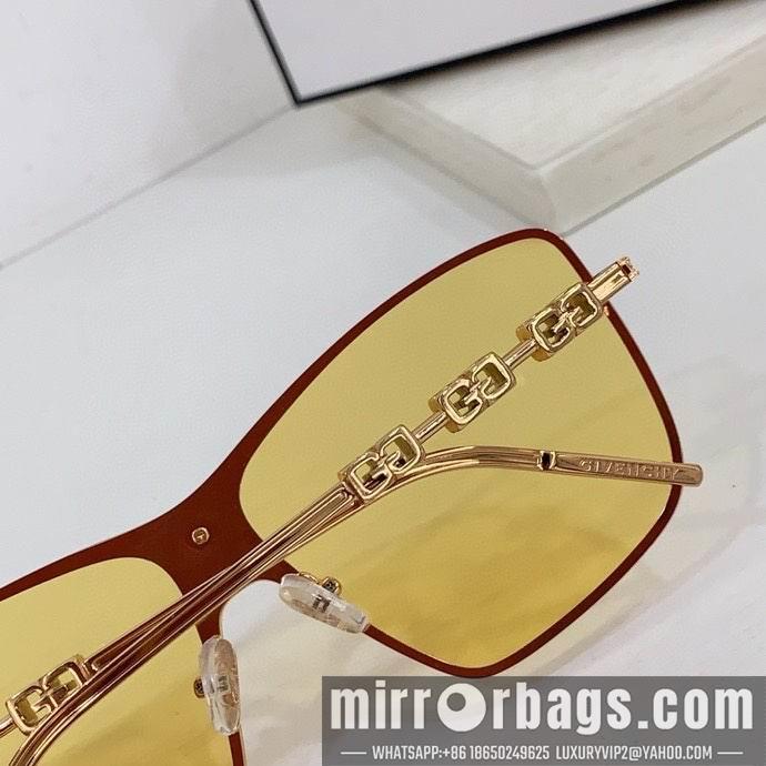 Givenchy Glasses smx21